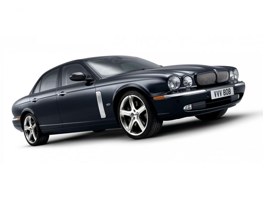  Jaguar XJR Portfolio 2006 года  (UK) (фото 21 из 23)